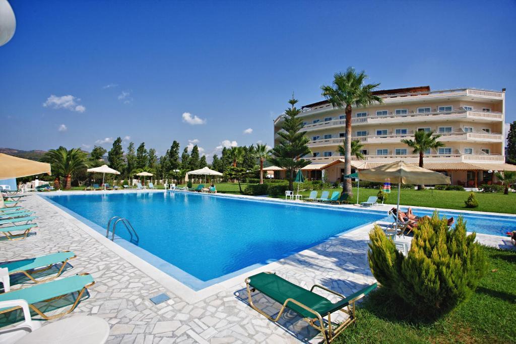 Eleftheria Hotel Kissamos Exterior photo